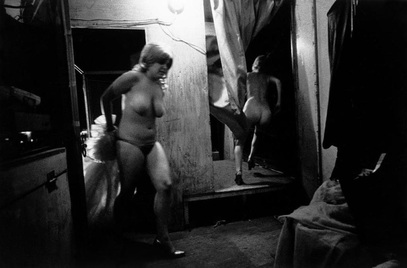 Fairground stripper