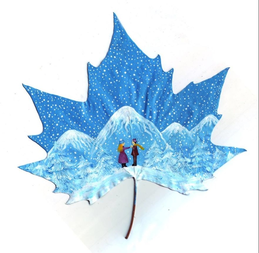 Fantastic worlds on dry maple leaves