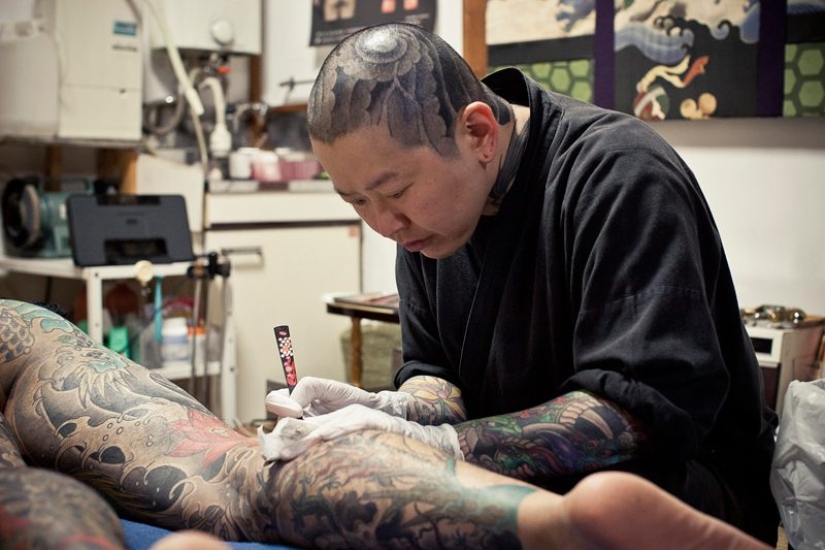 Favorite crime family the Yakuza: the way to the dream of Japanese master tattoo Horizen