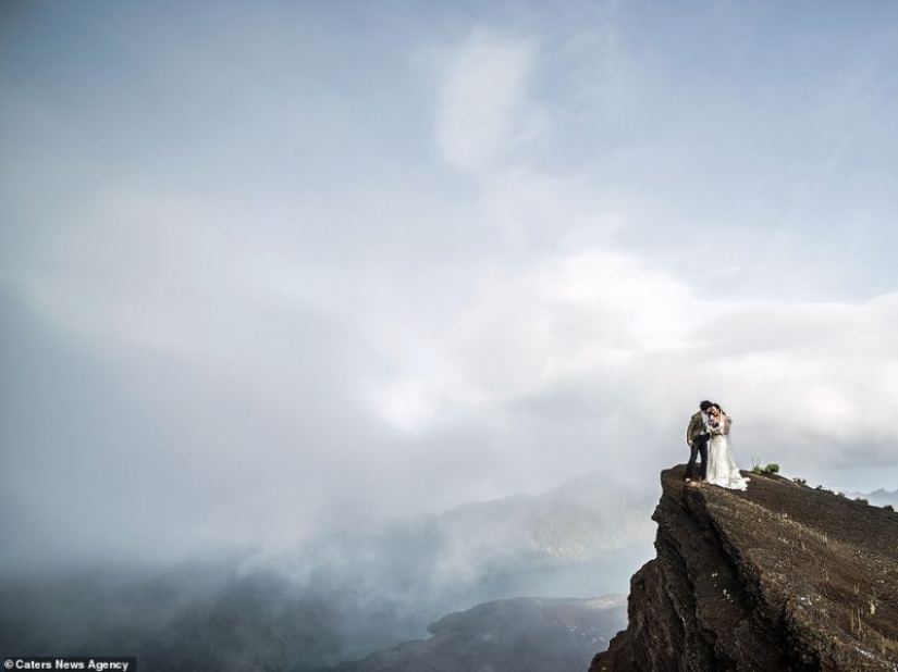 Fearless love: the wedding ceremony in the most extreme and unusual locations