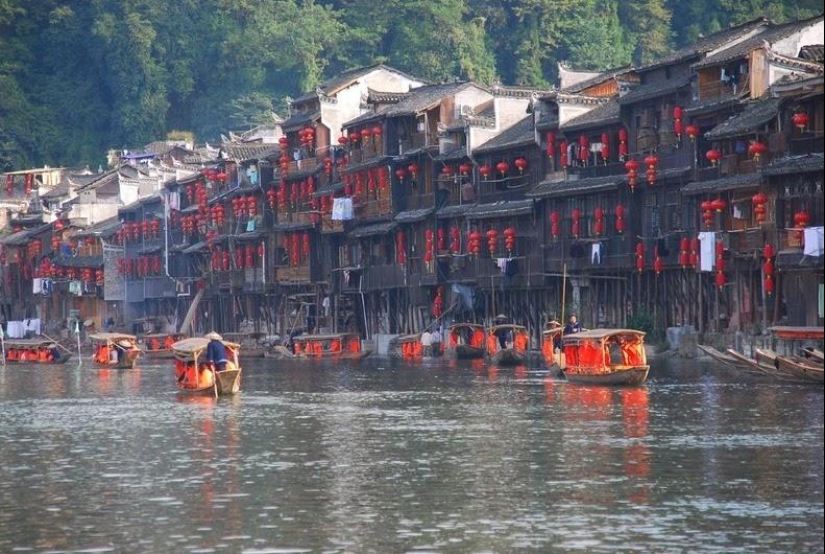 Fenghuang is one of the most beautiful cities in China