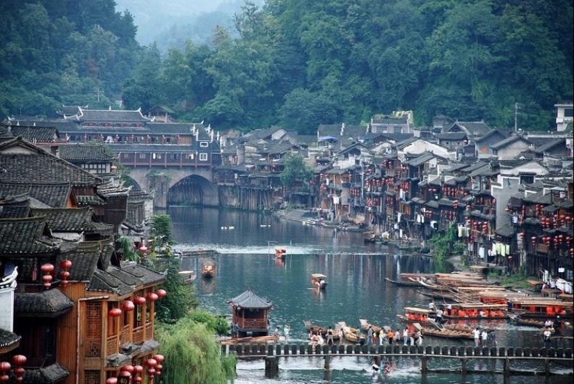 Fenghuang is one of the most beautiful cities in China