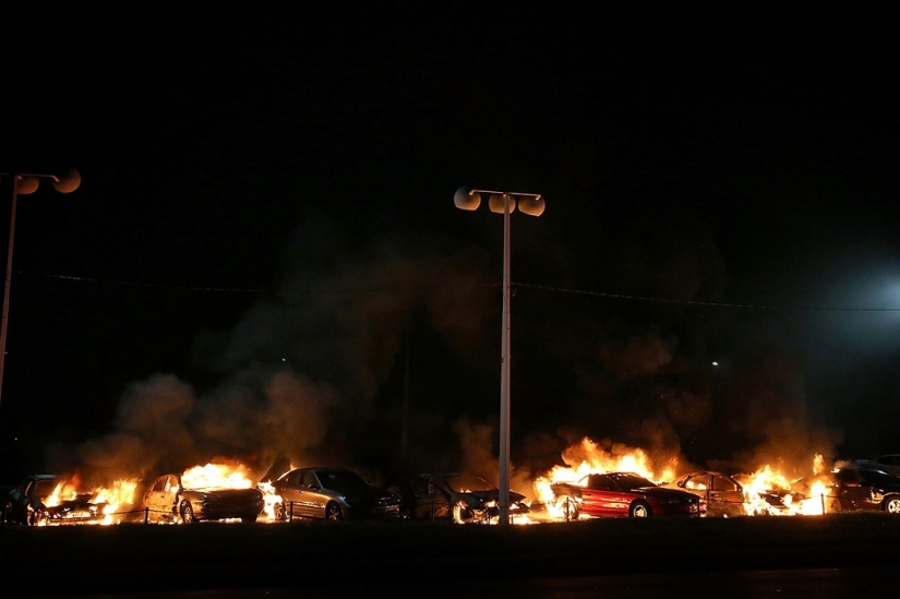 Ferguson en llamas