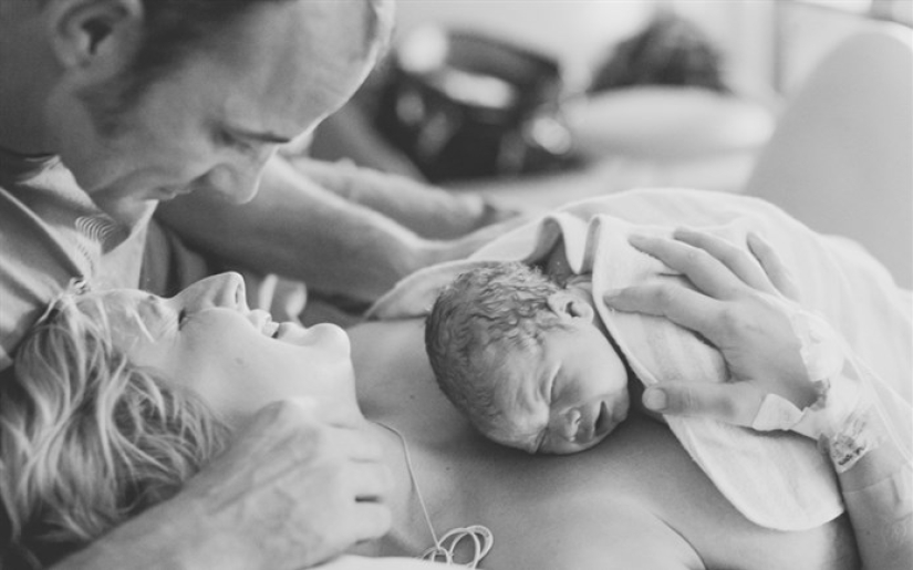 First breath: Australia announced the best photographers who filmed childbirth