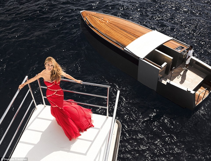 First published pictures of the luxurious interiors of billionaire Melnichenko's yacht for $ 300 million