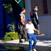 Flying in reality: how to shoot flying skates for the blockbuster "Back to the Future 2"