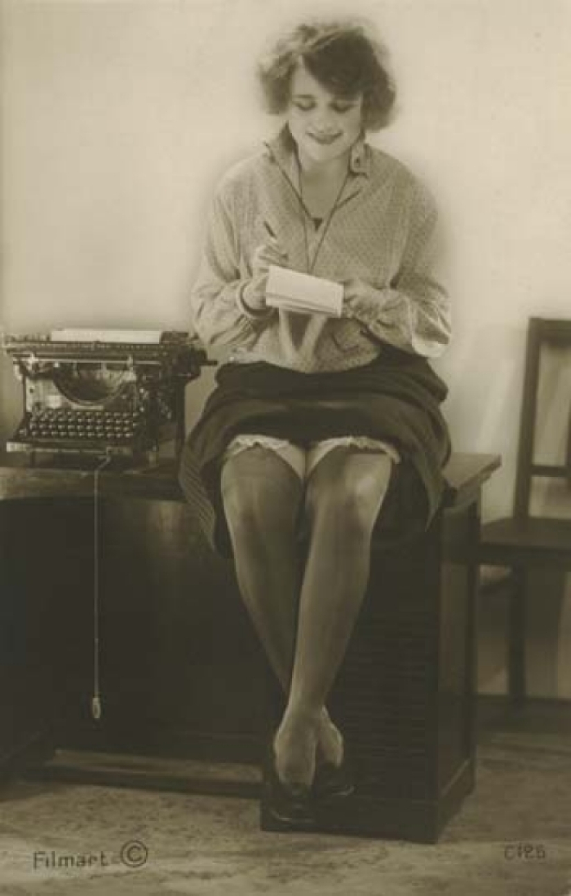 Fotos eróticas de chicas con máquinas de escribir de la década de 1920