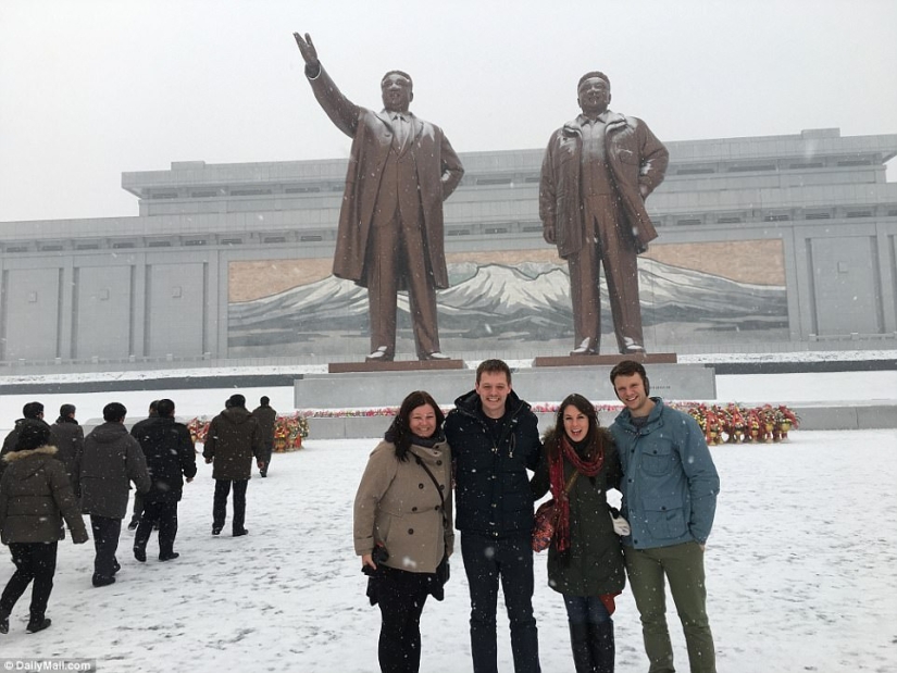 Fotos recientes del estudiante Otto Wombier en Corea del Norte antes de su arresto y muerte