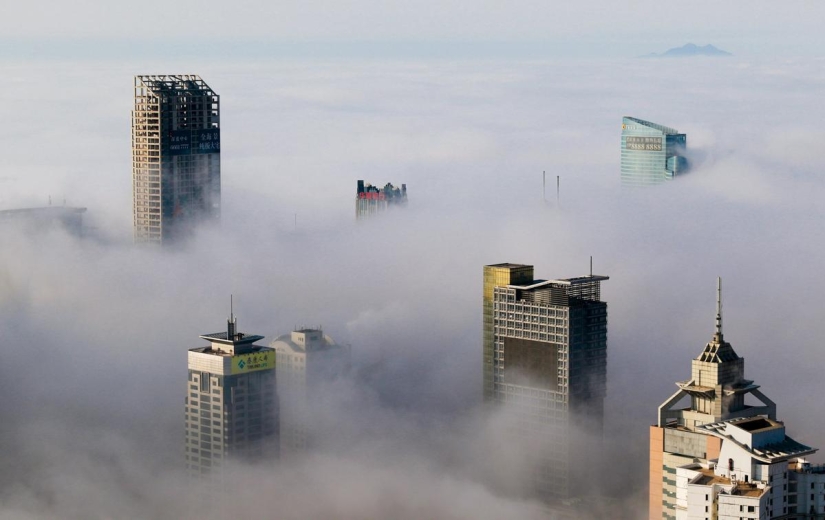 Fotos vertiginosas y fascinantes: ciudades en las nubes