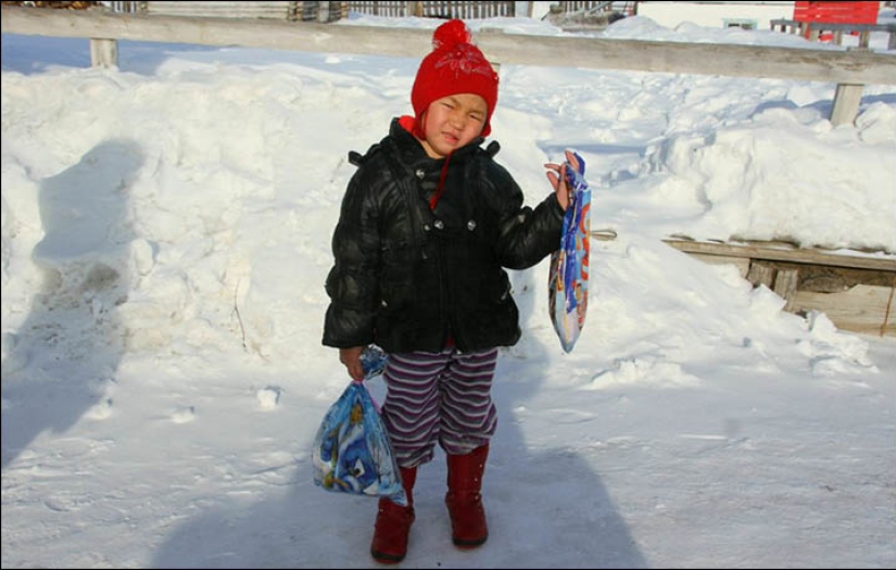 Four-year-old Tuvinka walked for six hours through the taiga in -34 to call for help