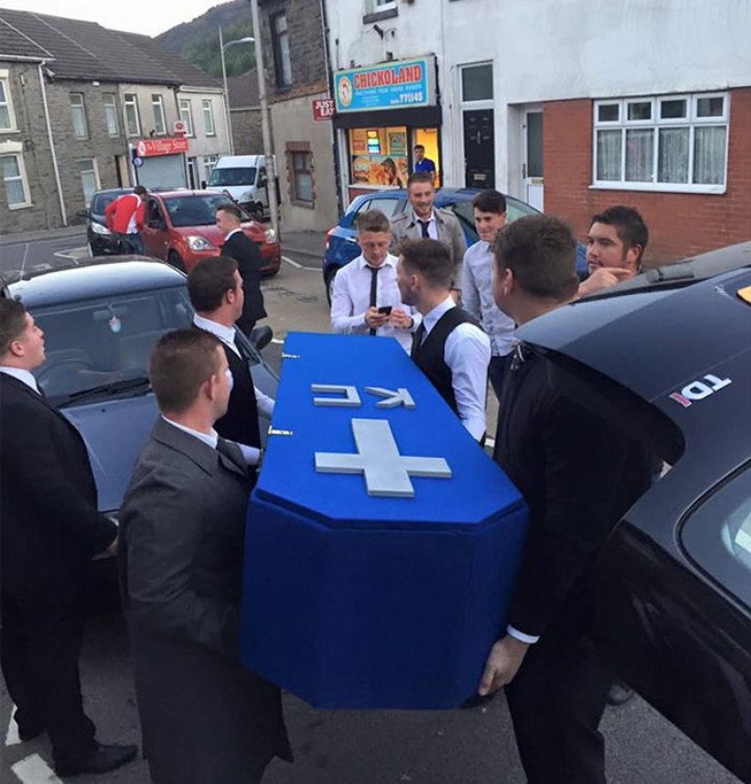 Friends staged a fake funeral for a guy who spent all his time with his girlfriend