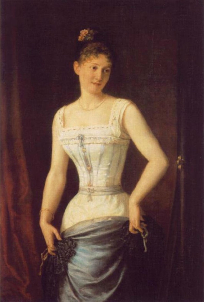From corsets to thin stripes — how underwear has changed in 100 years