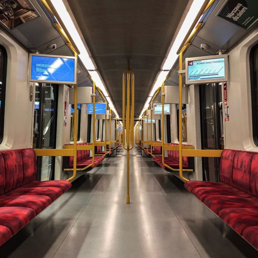 From Seoul to Tehran: the look of the subway cars in different countries