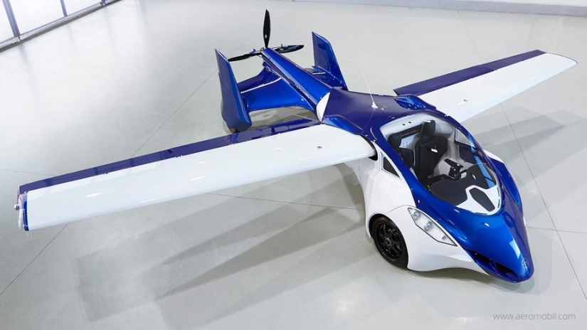 Gira la llave y vuela: el coche volador AeroMobil 3.0