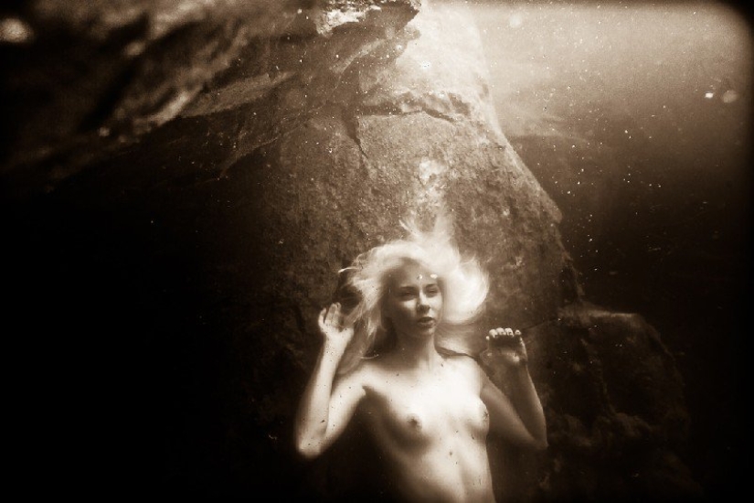Girls and the absorbing water element by Neil Craver