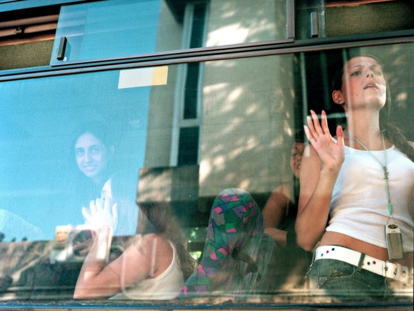 Girls of the Israeli army: a special look at women soldiers in the photos by Rachel Papo