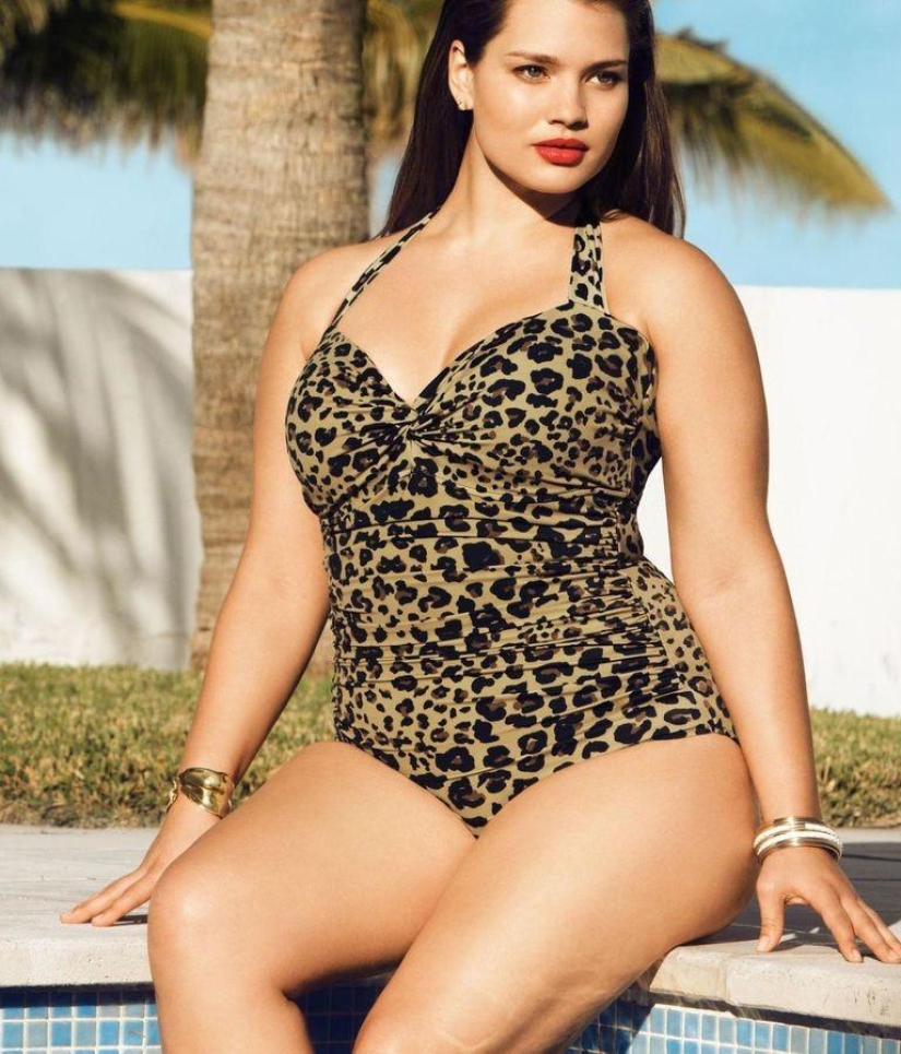 Government Types: Plus Size Models