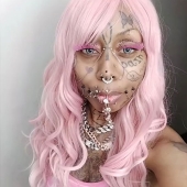 Grandmother, 41, Covered In Dozens Of Tattoos And Piercings Says Look Isn’t Complete Yet