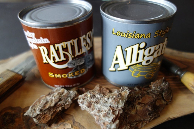 Grasshoppers, alligator, bread and corn... fungus: the craziest canned