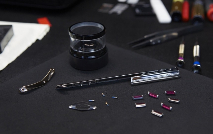 Handmade in England: how Vertu is made - the most expensive smartphones in the world