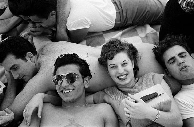 Harold Feinstein: Streets of New York