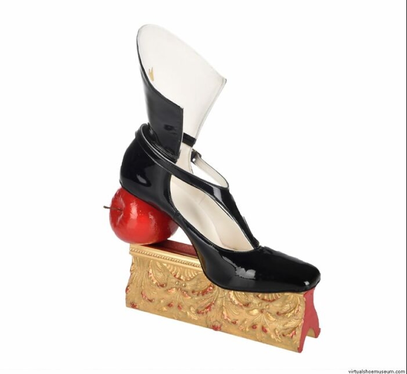 Here Are The World’s Most Extraordinary Shoe Designs, Shared On Virtual Shoe Museum By Liza Snook