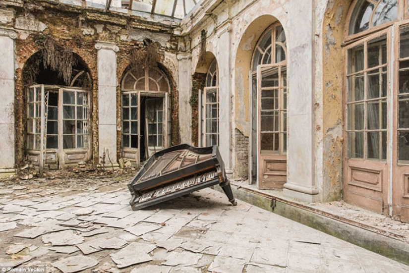 Here sleeps a time: beauty remains in the lens of French photographer Romain Weyoun