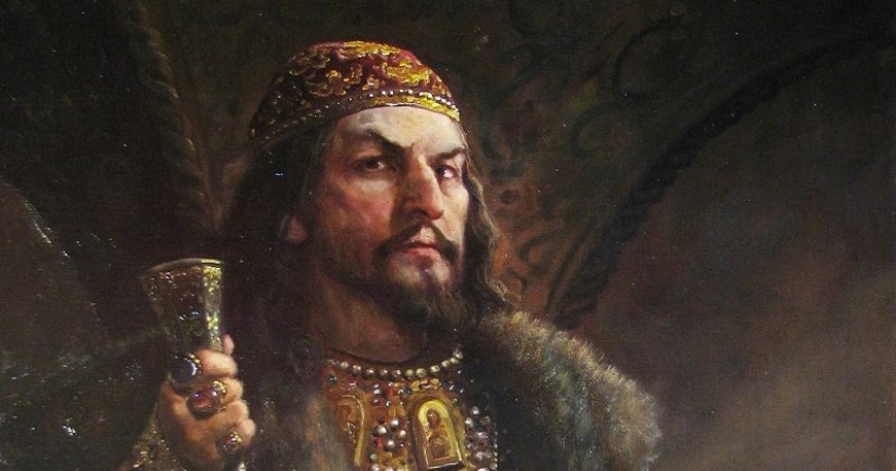 He's not Ivan IV: how were the early years of Tsar Ivan Vasilyevich the terrible