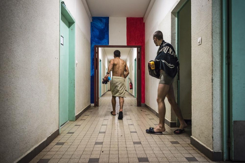 Hola, armas: un día en la vida de un recluta francés