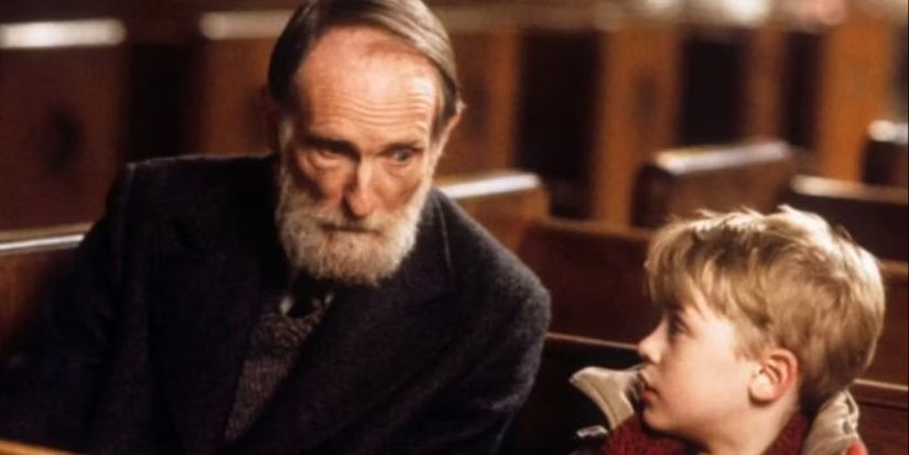 Home Alone: 9 Dark Fan Theories That Change Everything