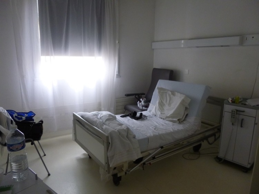 Hospitales en Francia: clínica privada u hospital