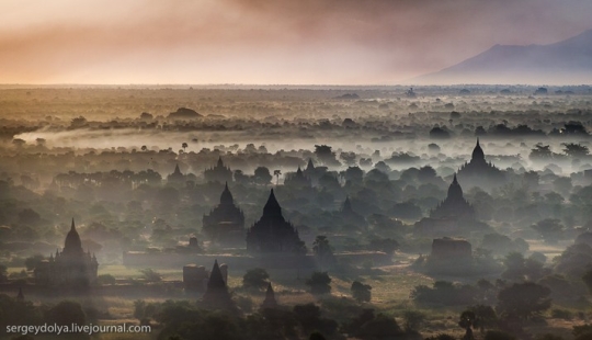 Hot air balloon flight over Bagan