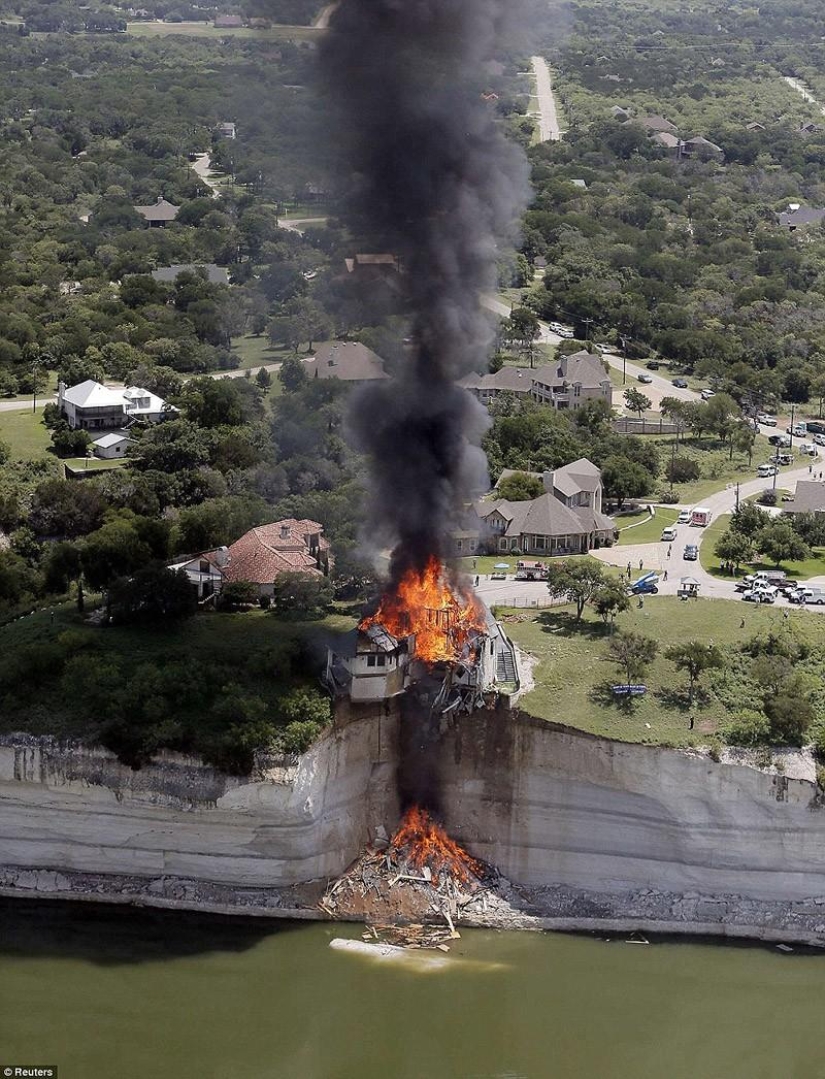 How a couple from Texas effectively left home