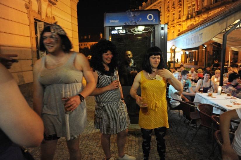 How are bachelor parties in Prague