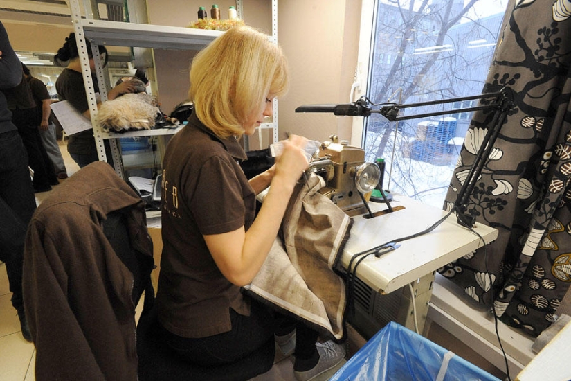 How fur coats are sewn in Russia: from an idea to a hanger