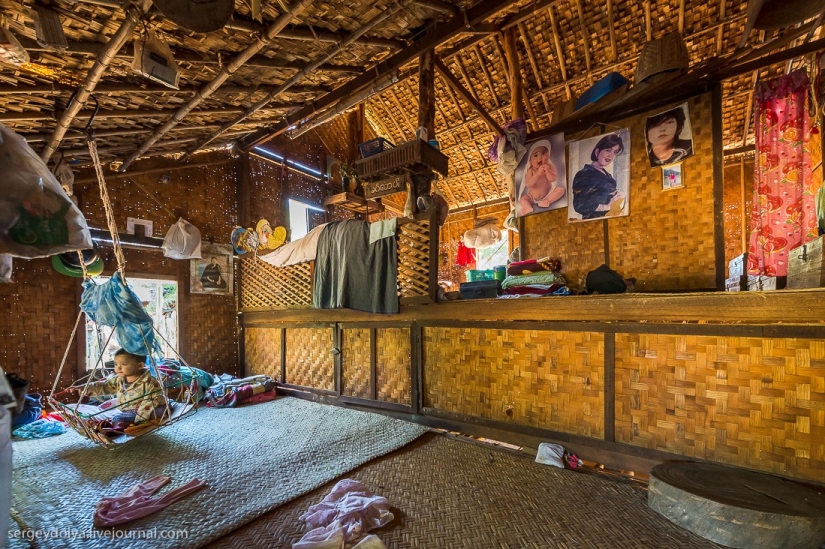 How is life in a wealthy village in Burma?