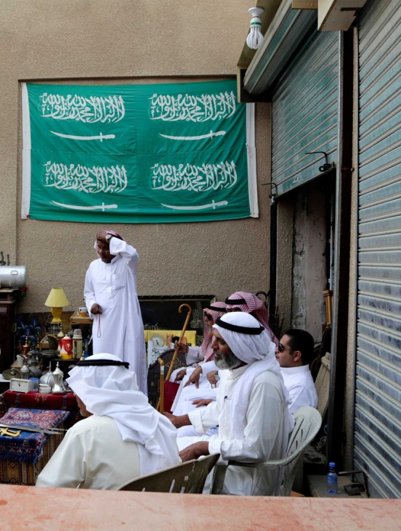 How is the flea market in Saudi Arabia