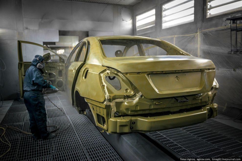 How Lifan cars are assembled at the Derways factory