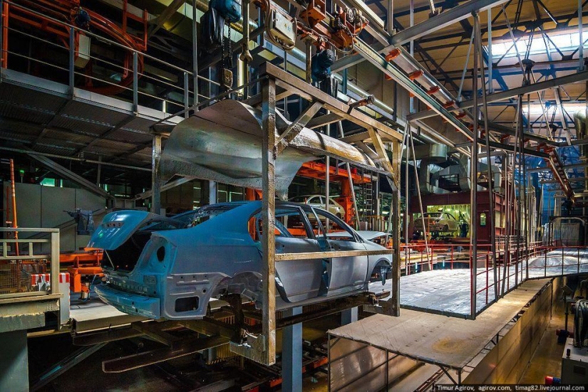 How Lifan cars are assembled at the Derways factory