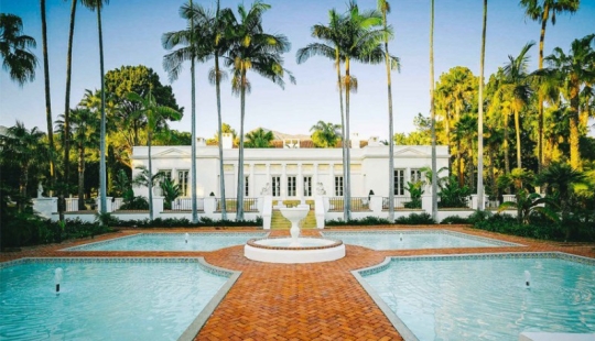 How much do the most expensive movie houses cost?