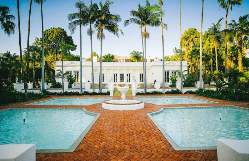 How much do the most expensive movie houses cost? - Pictolic