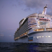 How the largest cruise ship in the world works