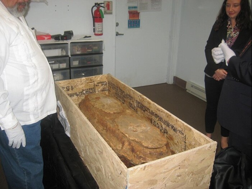 How the mystery of the girl from the crystal coffin was revealed Pictolic