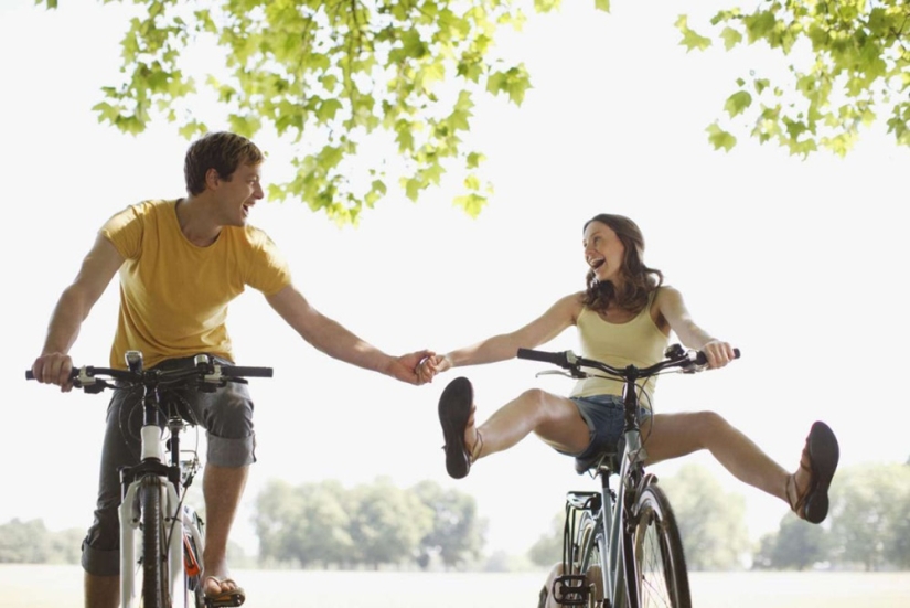 How to maintain a long-distance relationship? 8 tips from psychologists