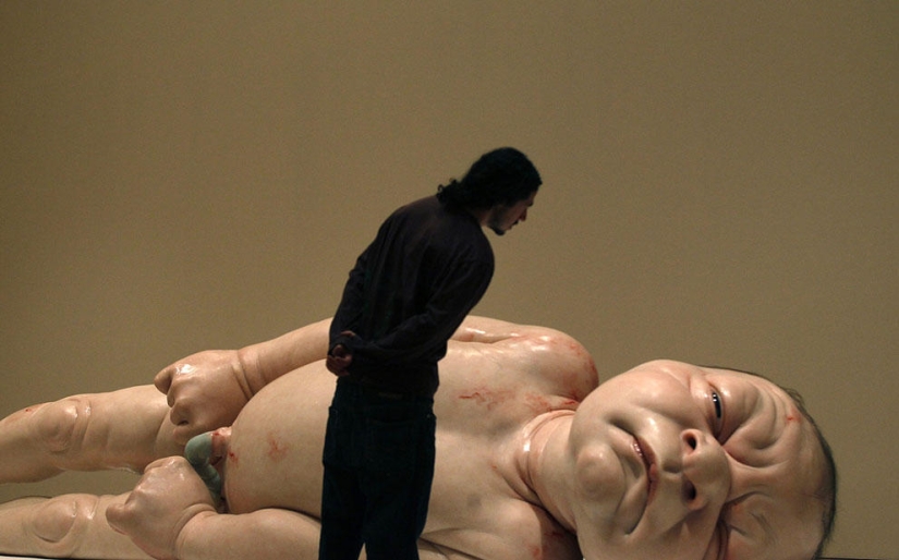 Hyperrealistic sculptures by Ron Mueck