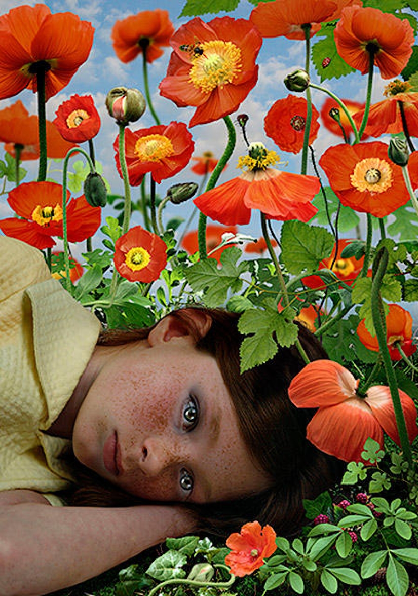 Hypnotizing Digital Children by Ruud Van Empel