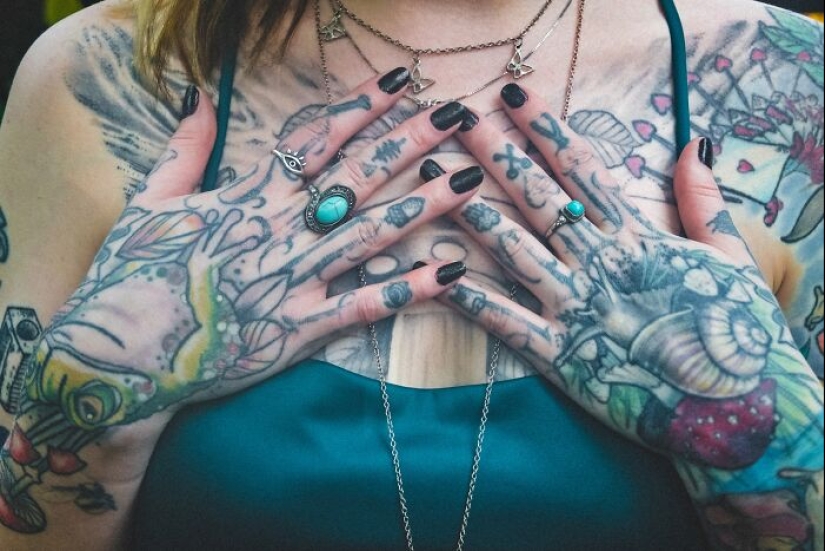 I Asked Heavily Tattooed People In My City To Pose For Me, And These Are Some Of My Favorite