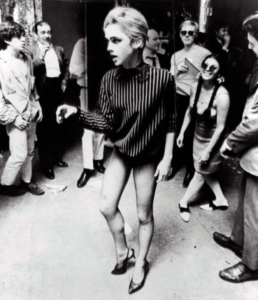 Icono de estilo de los años 60 Edie Sedgwick: ¿qué mató a los flamantes Musa de Andy Warhol