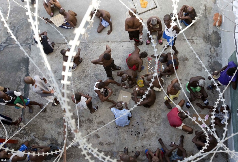 "If you don't die in this hell, you'll go crazy": inside a Haitian prison ruled by hunger, overcrowding and disease