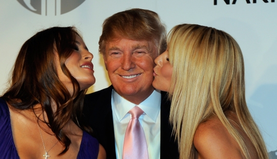 In bed with the President: 5 the most high-profile sex scandals related to politicians